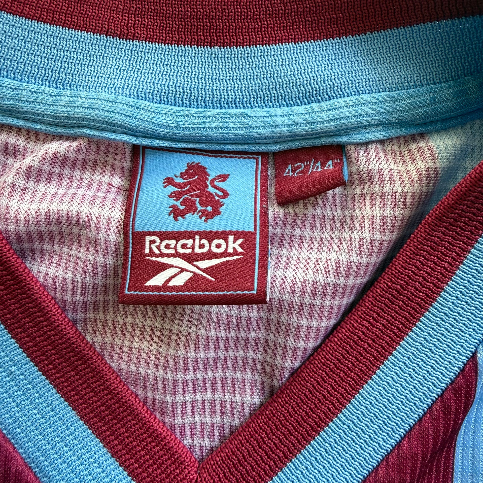 Aston Villa | Home 1999/00 (L)