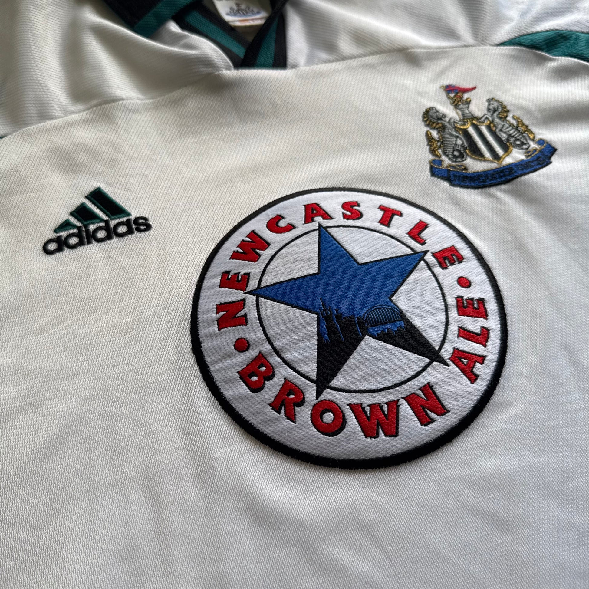 Newcastle United | Away 1999/00 (M)