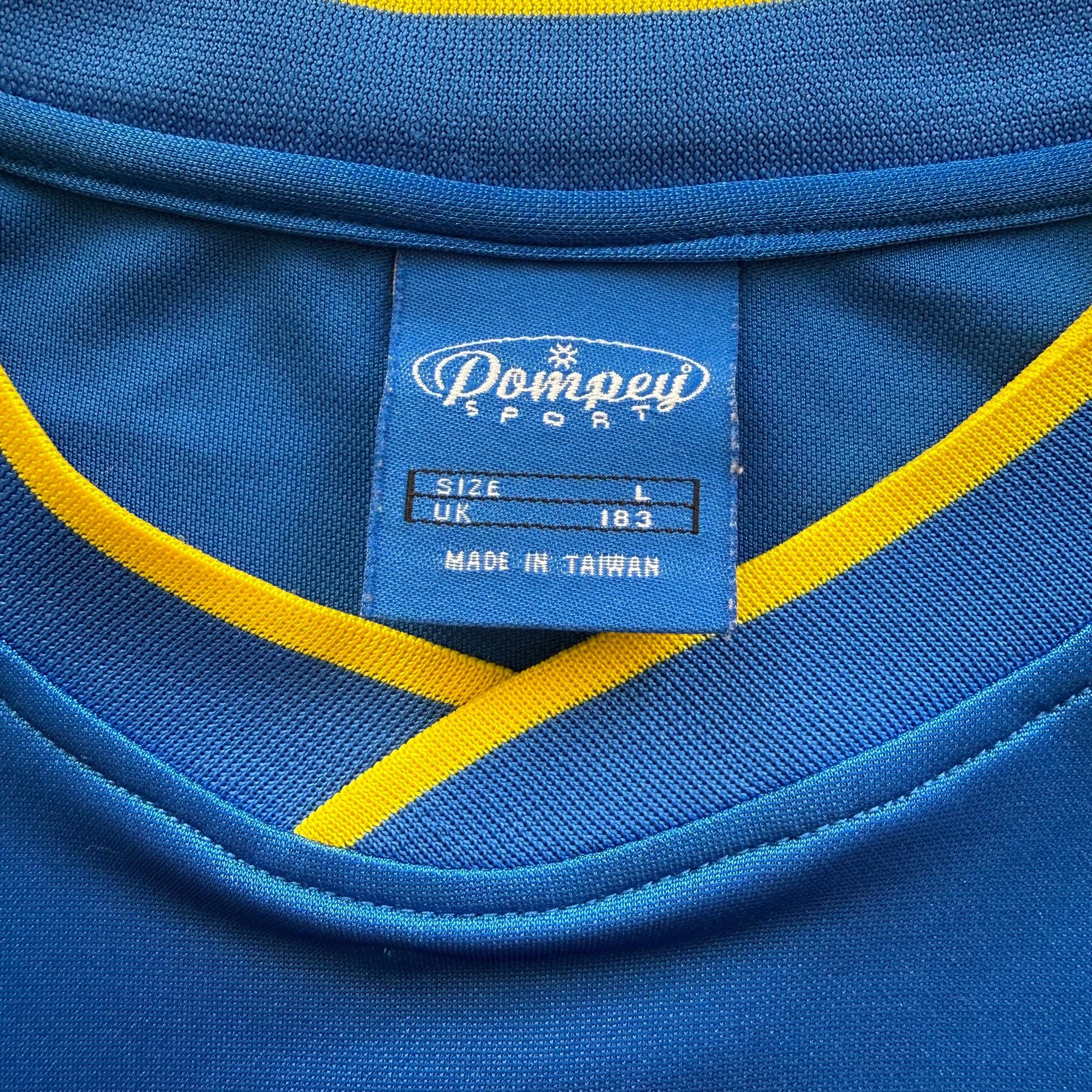 Portsmouth FC | Home 2001/02 (L)