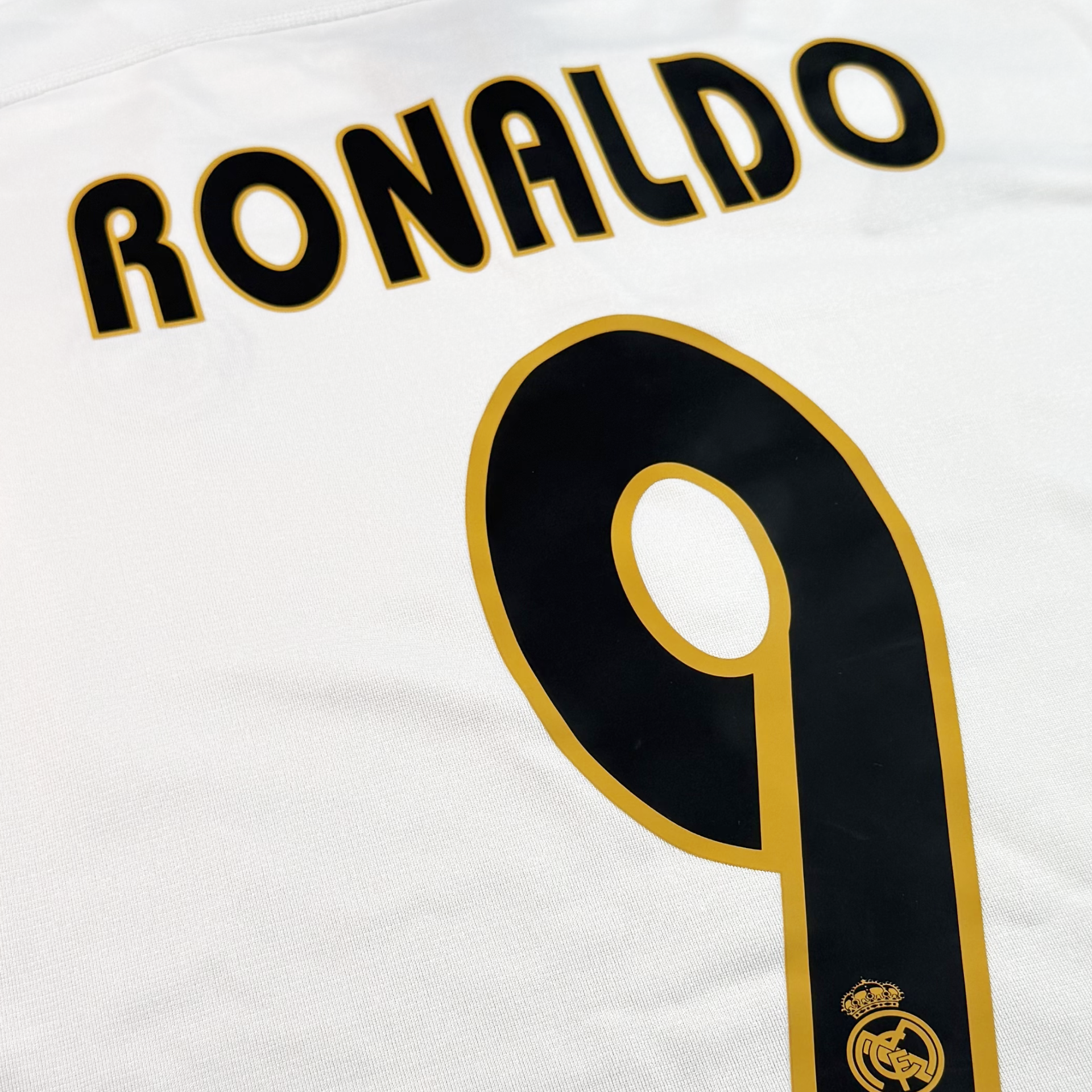 Real Madrid | Home #9 Ronaldo 2003/04 (XL)